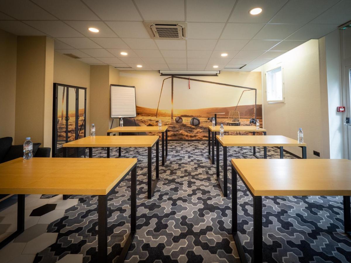 Готель Ibis Styles Bobigny Centre Prefecture Екстер'єр фото