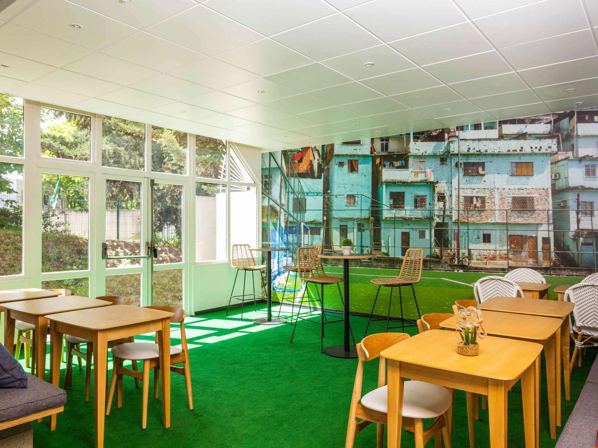 Готель Ibis Styles Bobigny Centre Prefecture Екстер'єр фото